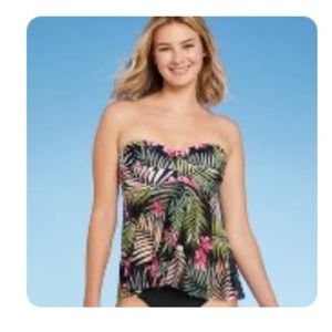Kona Sol Women’s Twist Front Bandeau Flyaway Tankini Top